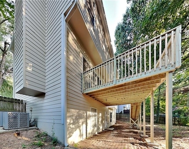 215 Boca Ciega Court - Photo Thumbnail 21