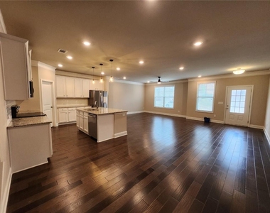 2722 Pearl Ridge Trace - Photo Thumbnail 4