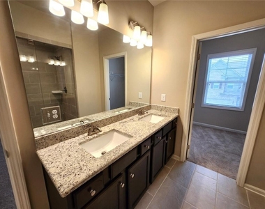 2722 Pearl Ridge Trace - Photo Thumbnail 14