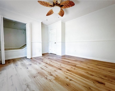 1330 Ridgecrest Lane Se - Photo Thumbnail 12