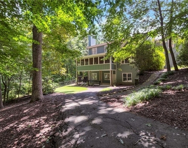 180 Forest Glen Drive - Photo Thumbnail 45