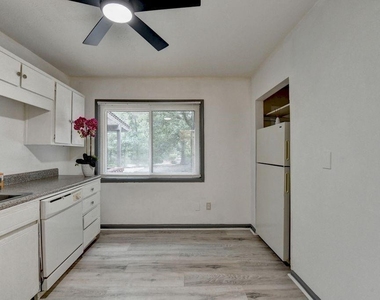 103 Dogwood Ln - Photo Thumbnail 6