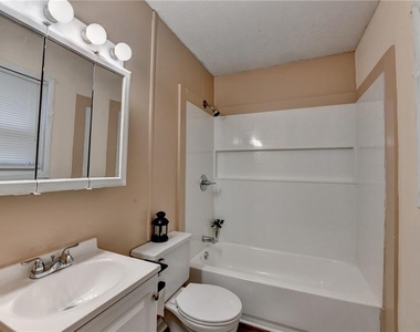 103 Dogwood Ln - Photo Thumbnail 27