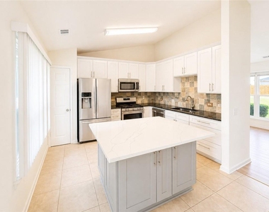 414 Darter Drive Nw - Photo Thumbnail 4
