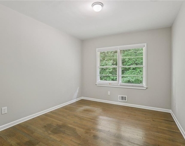 3731 N Druid Hills Road N - Photo Thumbnail 8