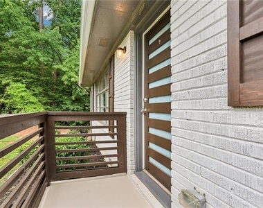 3731 N Druid Hills Road N - Photo Thumbnail 17