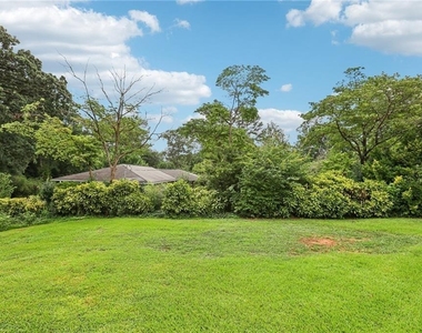 3731 N Druid Hills Road N - Photo Thumbnail 20