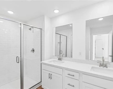 158 Redbud Road - Photo Thumbnail 4