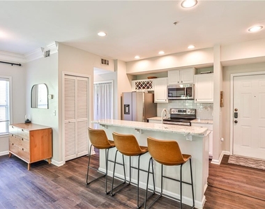 955 Juniper Street Ne - Photo Thumbnail 9