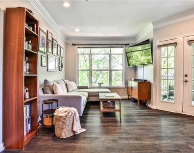 955 Juniper Street Ne - Photo Thumbnail 5