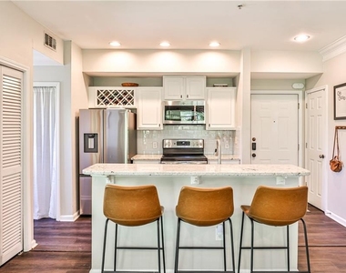 955 Juniper Street Ne - Photo Thumbnail 10