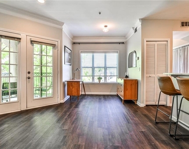 955 Juniper Street Ne - Photo Thumbnail 7