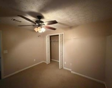 4711 Deer Crossing Court - Photo Thumbnail 18