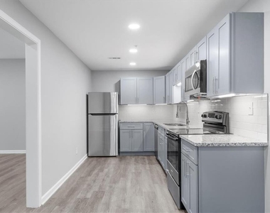 5399 Northland Drive Ne - Photo Thumbnail 3