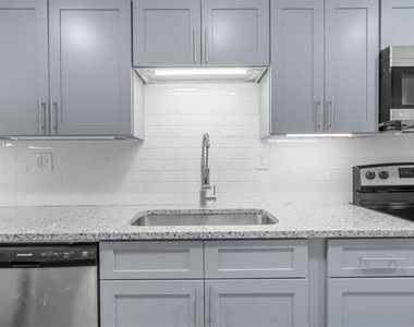 5399 Northland Drive Ne - Photo Thumbnail 2