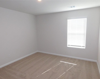 2514 Acacia Walk - Photo Thumbnail 12