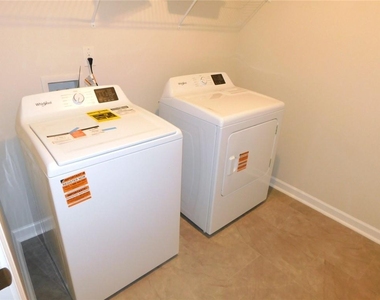 2514 Acacia Walk - Photo Thumbnail 11