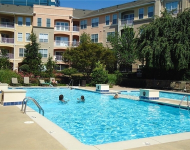10 Perimeter Summit Boulevard - Photo Thumbnail 19
