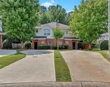 1543 Springleaf Cove Se - Photo Thumbnail 1