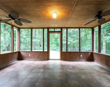 2423 Falcon Court - Photo Thumbnail 22