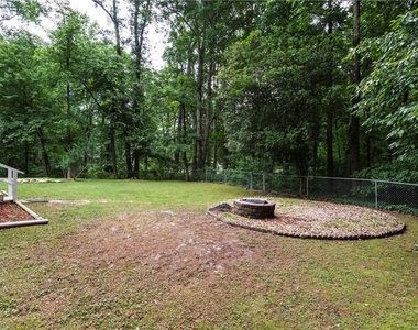 2423 Falcon Court - Photo Thumbnail 27