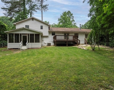 2423 Falcon Court - Photo Thumbnail 24