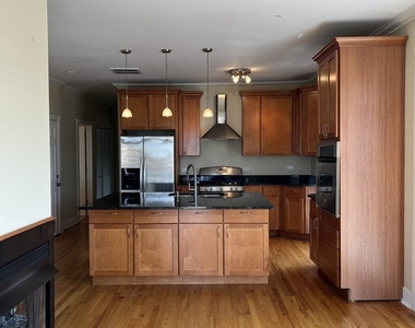 4159 W Fullerton Avenue - Photo Thumbnail 14