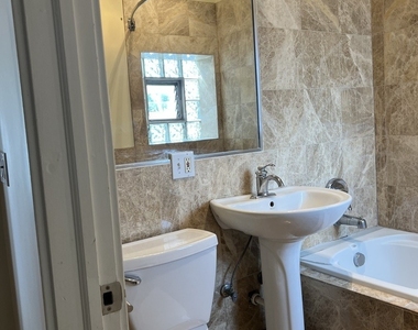 4159 W Fullerton Avenue - Photo Thumbnail 10
