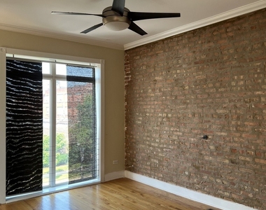 4159 W Fullerton Avenue - Photo Thumbnail 3