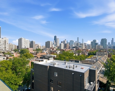 1552 N North Park Avenue - Photo Thumbnail 30