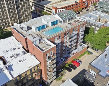 1552 N North Park Avenue - Photo Thumbnail 25