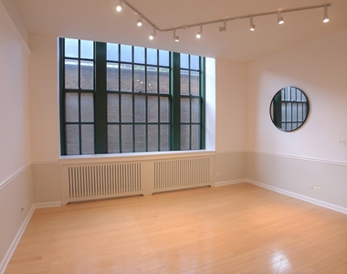 807 Church Street - Photo Thumbnail 9
