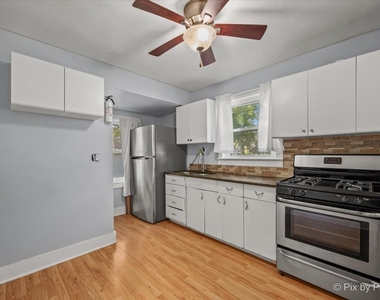 645 Slade Avenue - Photo Thumbnail 14