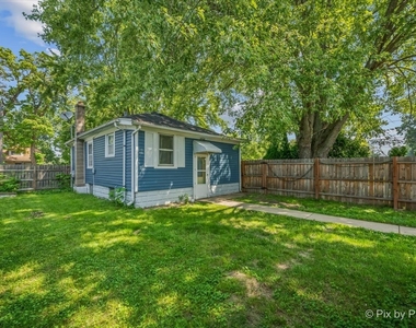 645 Slade Avenue - Photo Thumbnail 23