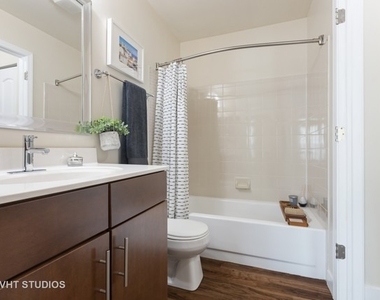 51 Kensington Circle - Photo Thumbnail 24