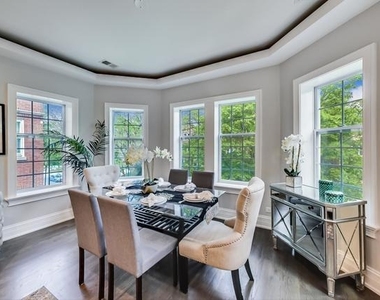 5050 N Ridgeway Avenue - Photo Thumbnail 5
