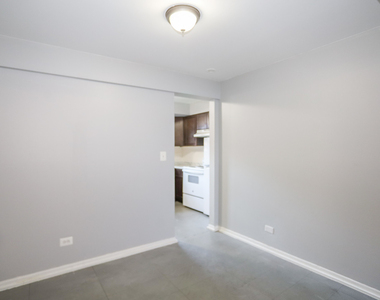 9016 Lamon Avenue - Photo Thumbnail 6