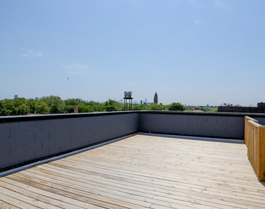 2402 W Carmen Avenue - Photo Thumbnail 13