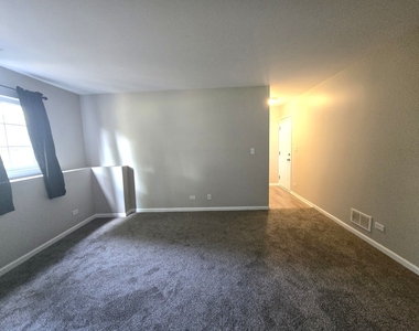 652 S Rosehall Lane - Photo Thumbnail 16