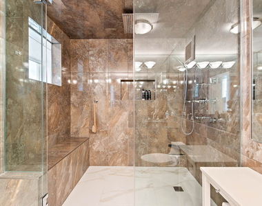 111 E Chestnut Street - Photo Thumbnail 17