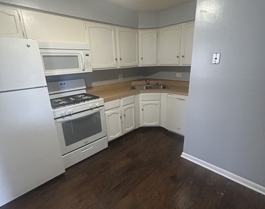169 Gregory Street - Photo Thumbnail 3