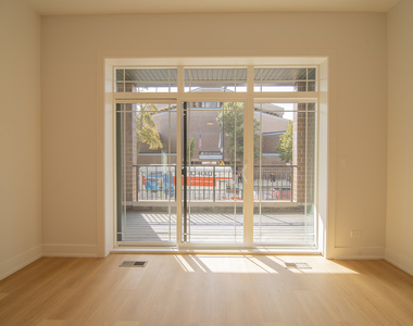 2042 W Washington Boulevard - Photo Thumbnail 10
