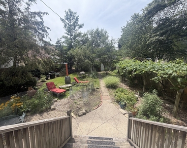 1004 Ashland Avenue - Photo Thumbnail 7