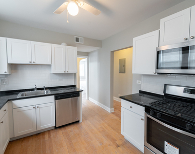 4342 N Mozart Street - Photo Thumbnail 2