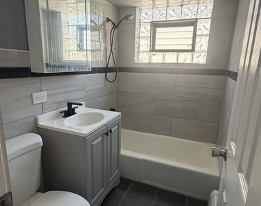 1220 E 79th Street - Photo Thumbnail 3