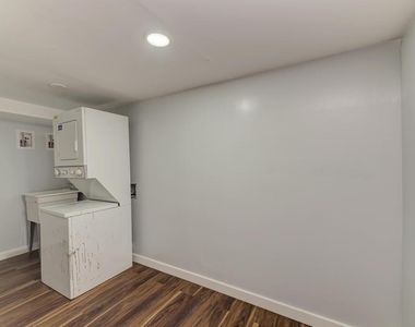 1400 N 22nd Avenue - Photo Thumbnail 39