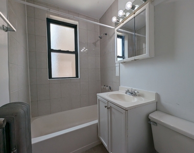 2737 N Spaulding Avenue - Photo Thumbnail 8