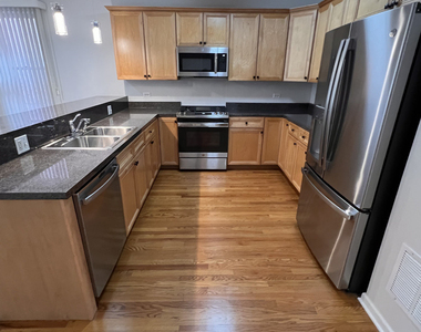218 S Hamilton Avenue - Photo Thumbnail 11