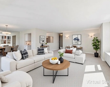 1325 N State Parkway - Photo Thumbnail 1