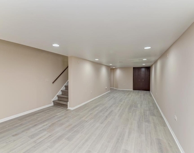 1413 Skylark Lane - Photo Thumbnail 31